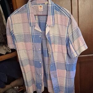 Levi's Blue and Pink Casual Seersucker Button Down Shirt